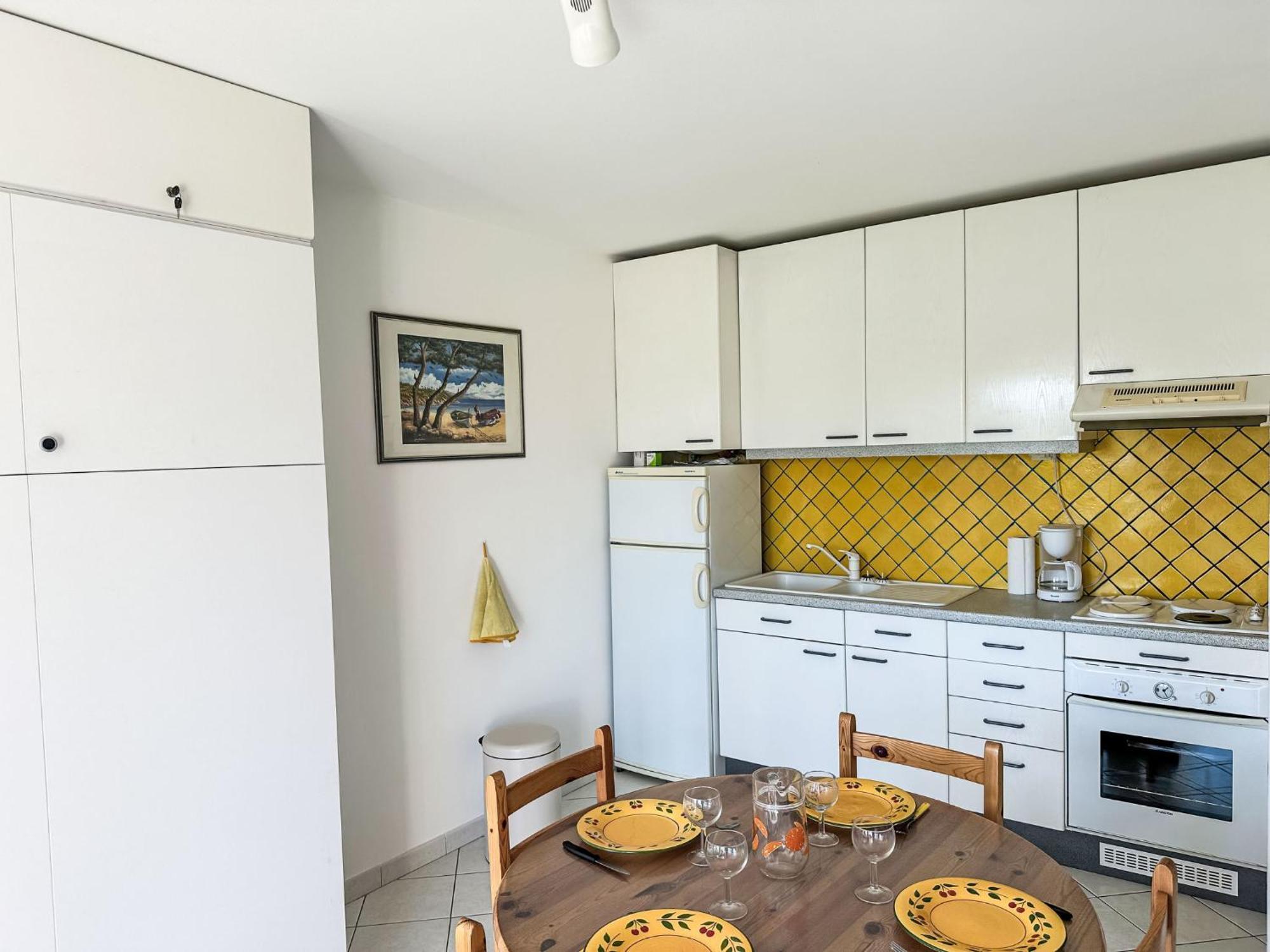 Apartment Les Roses Lauriers By Interhome Le Lavandou Eksteriør bilde